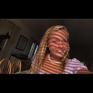 Meet your Posher, Lilly